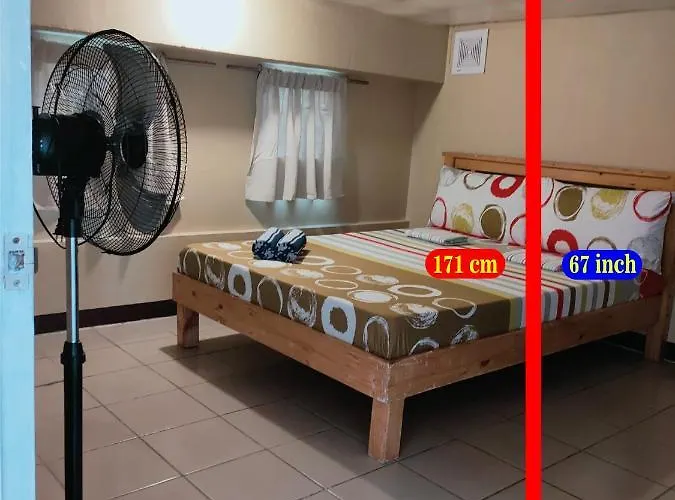 Antoine'S Despacito Near Airport Quarantine Accomodation Doh Accredited 호스텔