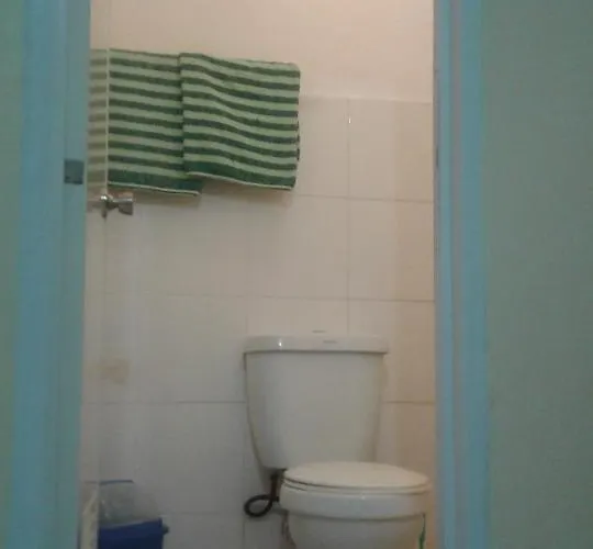 호스텔 Antoine'S Despacito Near Airport Quarantine Accomodation Doh Accredited